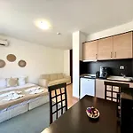 Apartment Menada
