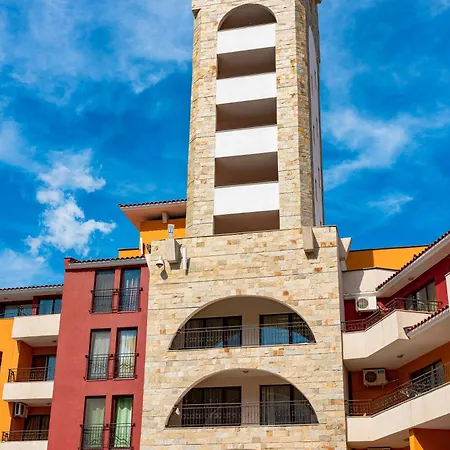 Apartament Menada *