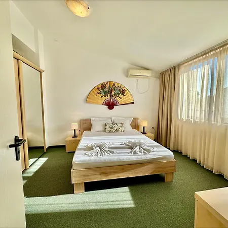 Apartament Menada