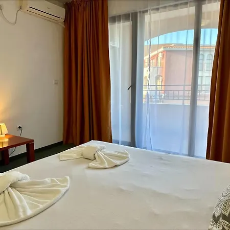 Menada Appartement *