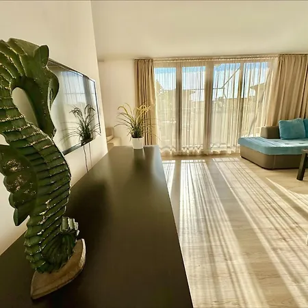 Apartament Menada