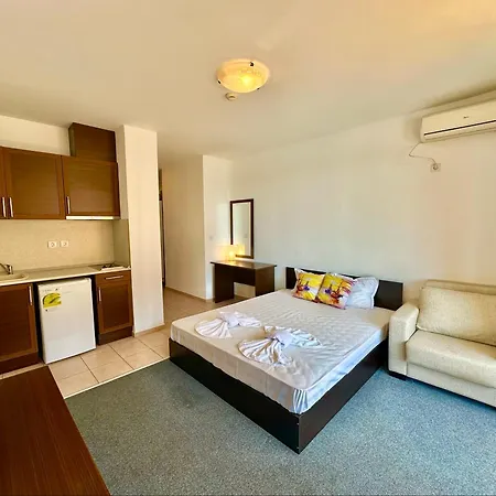 Lägenhet Menada Aheloy